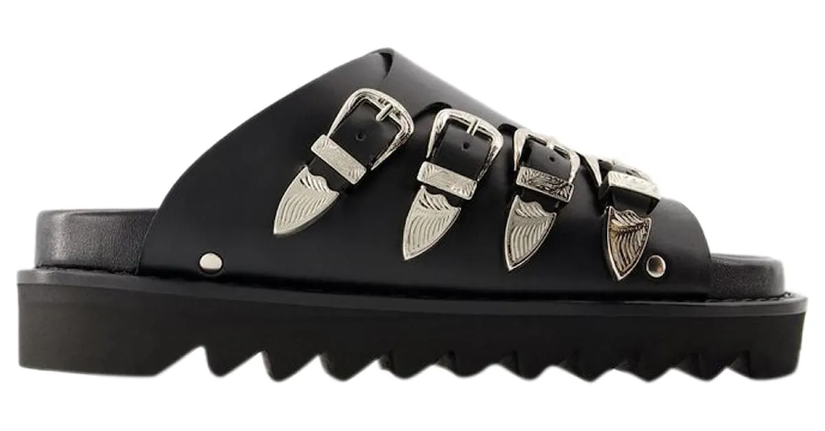 AJ1304 Sandalias - Toga Pulla - Cuero - Negro 