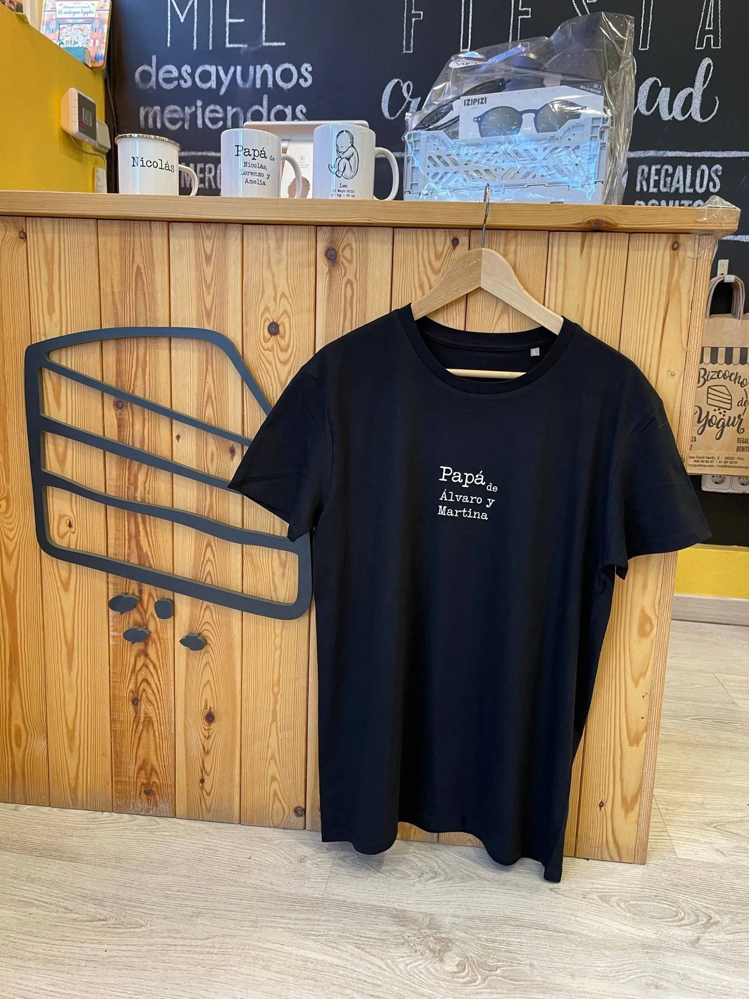 Camiseta Type Chico · Negra