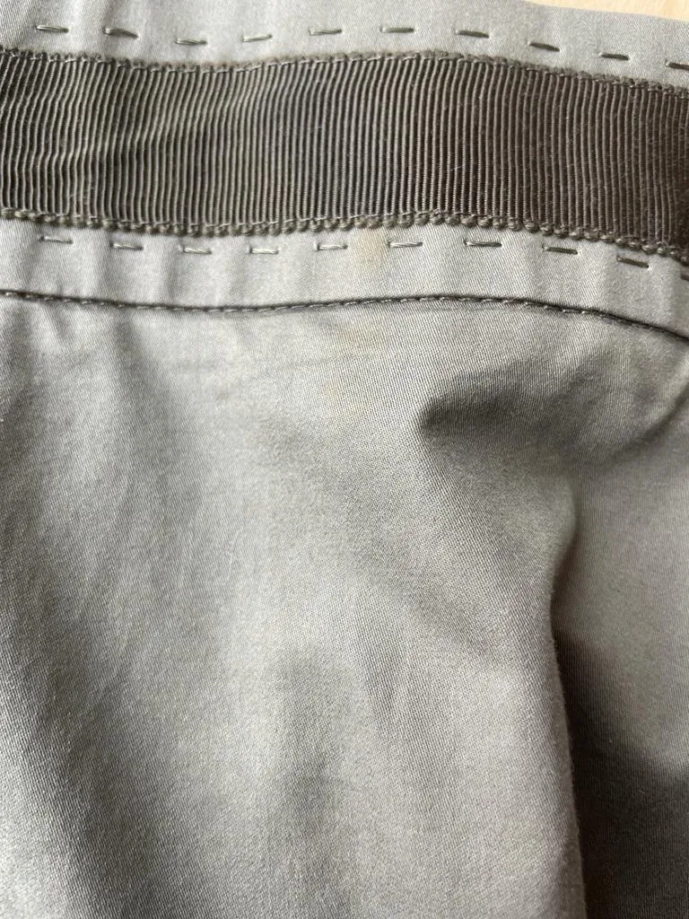 CAROLINA HERRERA Falda Gris